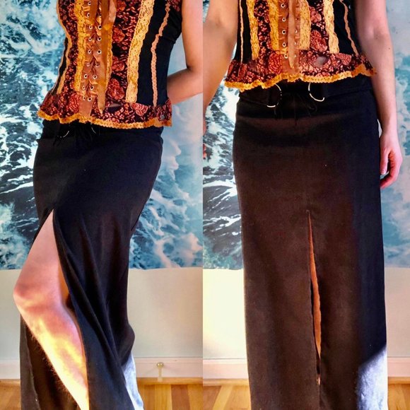 Vintage 90s Black Sueded Straight Skirt with Slit and Laced D-Ring Self-Belt - Picture 2 of 4